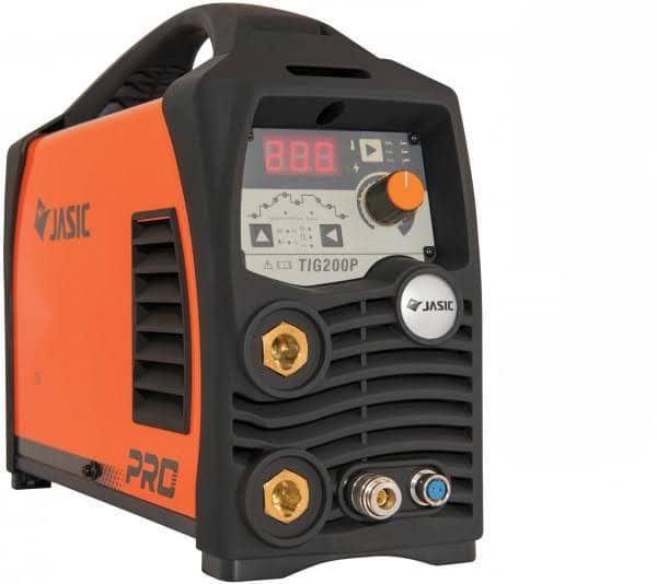 En JASIC PRO TIG 200 PFC Puls JT-200P-PFC svetsmaskin med digital display och olika manöverrattar. Den stöder DC-, TIG- och MMA-svetstekniker och levereras med 5 års garanti.