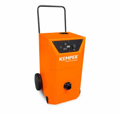 Hagvakuumutsug Kemper VacuFil Compact är en orange portabel industrimaskin med en svart kontrollpanel, hjul, ett transporthandtag och en främre utblåsningsport.